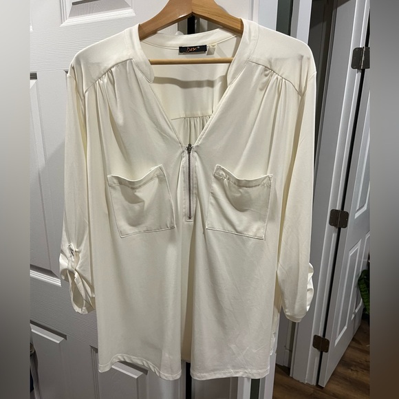 Cream Dex top - Picture 2 of 2